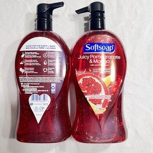 2 Bottle Softsoap 32 Oz Juicy Pomegranate & Mango Moisturizing Body Wash